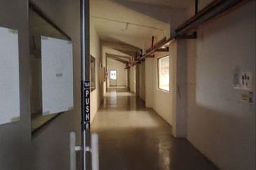 Detached Factory for rent tmn Sri Yaacob 