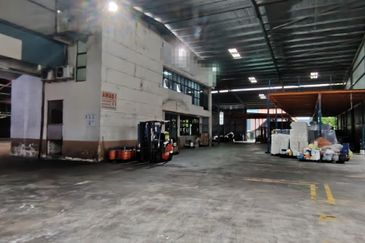 Tmn industri jaya detached factory for rent 