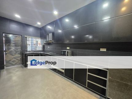 Mutiara Mas Cluster house for sale , Johor, Skudai