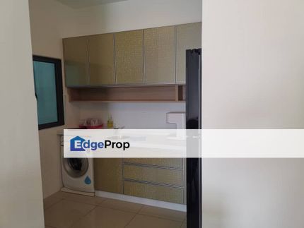 Corner Unit Facing Lake Renovated with 2 parking, Kuala Lumpur, Kepong