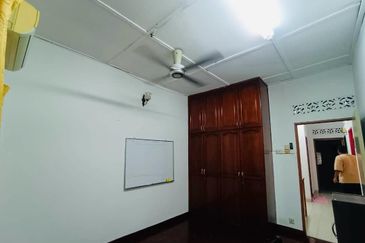 Taman Kepong (Kepong Garden)