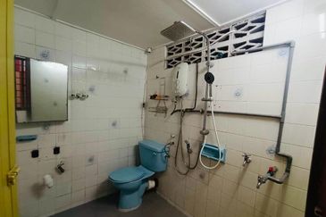 Taman Kepong (Kepong Garden)