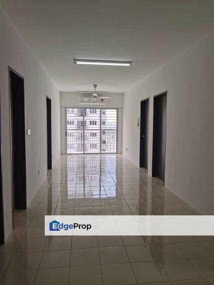 Prime Area Well Kept Basic Unit Nearby MRT with Parking, Kuala Lumpur, Kepong