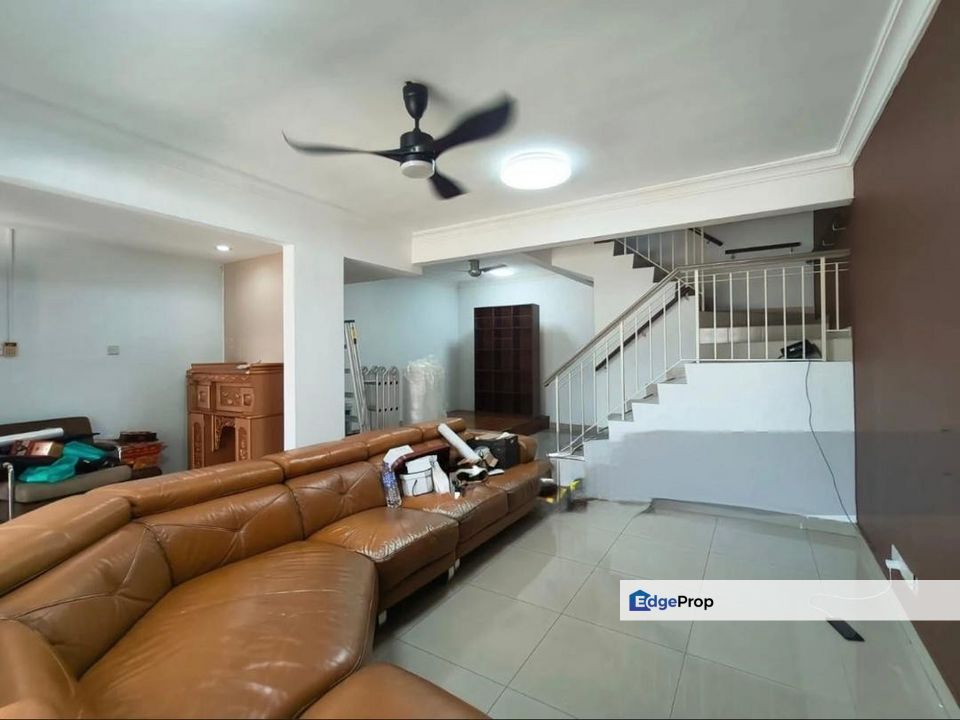 Below Market Gated Guarded Renovated Extended  Easy Parking Easy Exit, Kuala Lumpur, Kepong