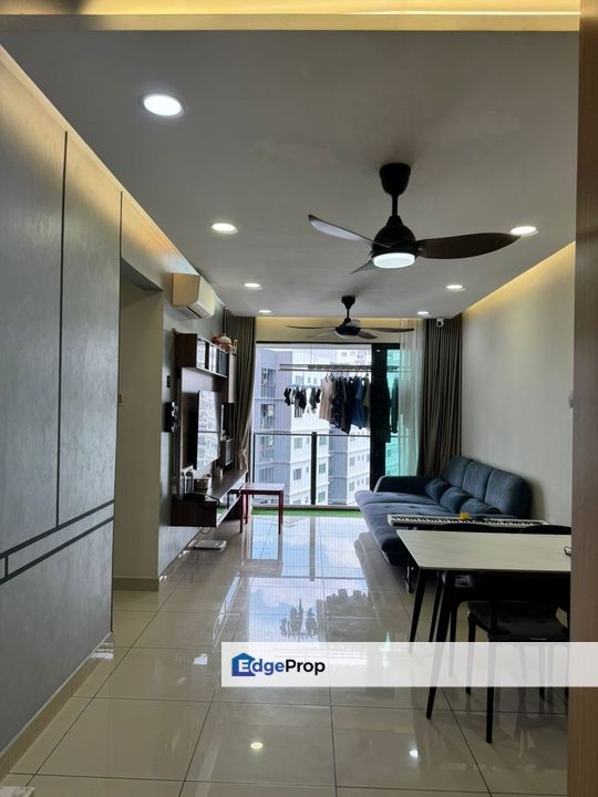 Prime Area Fully Renovated Partailly Furnished Move in Condition with 2 Parking , Kuala Lumpur, Kepong