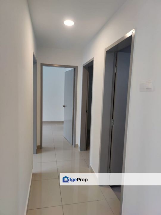 Prime Area Partially Renovated Partailly Furnished with 2 Parking , Kuala Lumpur, Kepong