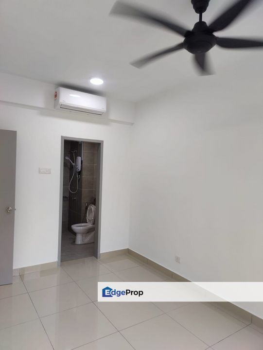 Prime Area Partially Renovated Partailly Furnished with 2 Parking , Kuala Lumpur, Kepong