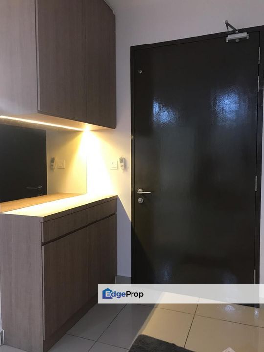 Below Market Move in Condition Fully Renovated with 2 Parking, Kuala Lumpur, Kepong