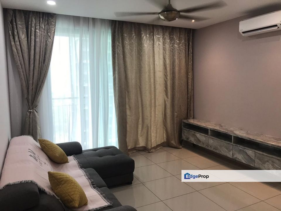 Below Market Move in Condition Fully Renovated with 2 Parking, Kuala Lumpur, Kepong
