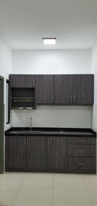 Prime Area Partially Furnished v Fridge and 2 Parking Nearby MRT 2, Kuala Lumpur, Kepong