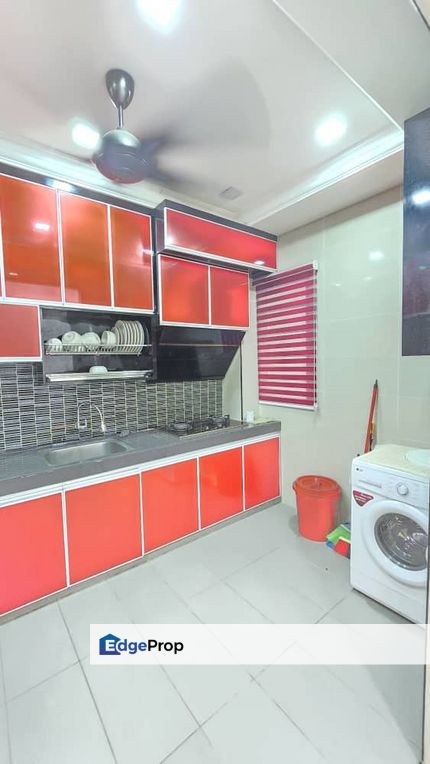 Well Kept ID Design Partially Furnished With Washing Machine, Selangor, Selayang