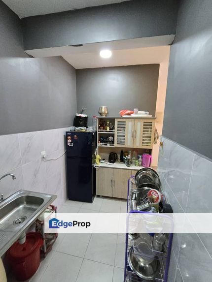 Below Market Basic Unit Well kept Prime Area with Car Park, Kuala Lumpur, Sentul