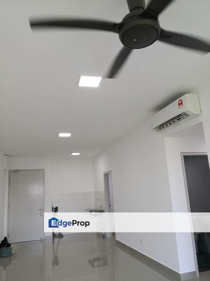 Well Kept Basic Unit with 4 Aircond And 2 Car Park  Nearby MRT 2, Kuala Lumpur, Kepong