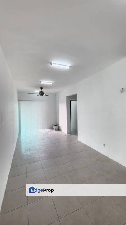 Limited Well Kept Basic Unit With Parking Nearby MRT, Kuala Lumpur, Kepong