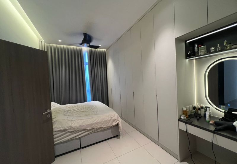 Twin Tower Residence