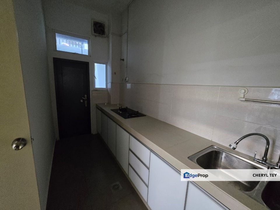 Taman Nusa Sentral 3 Storey Cluster House For Sale, Johor, 