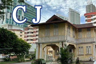 Next to Gurney Paragon Penang Bungalow For Sales Land Size 10917sqft Face Main Road Price Negotiable George Town Georgetown