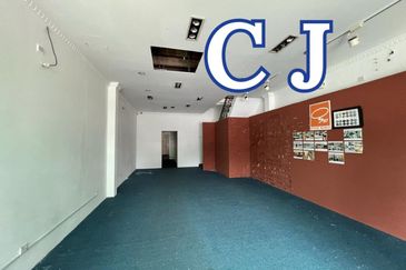 Bungalow For Sales Jalan Ayer Itam Georgetown Face Main Road High Exposure Commercial 