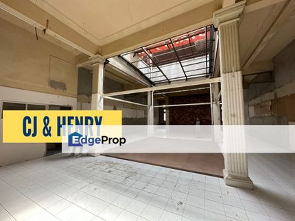 HIGH CEILING UNIQUE LAYOUT 3000sqft Ground Floor Commercial Space Georgetown Lebuh King Street near Esplanade, Penang, Georgetown