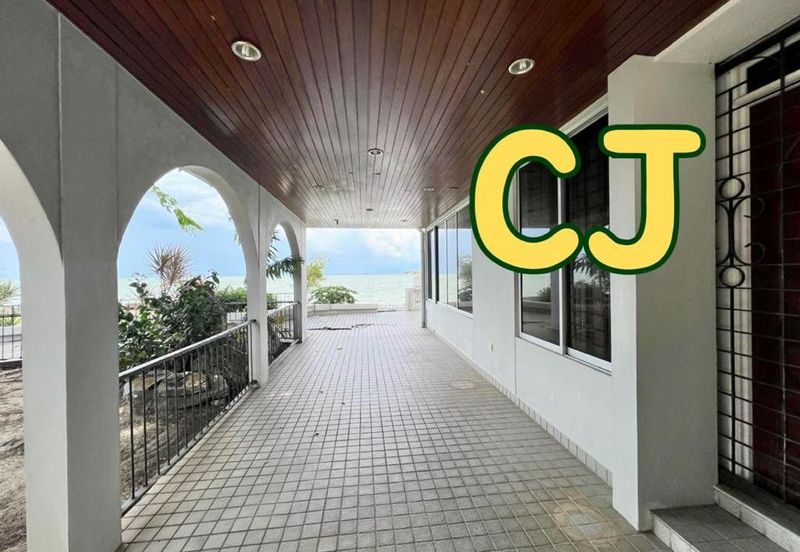 Seafront Land 2.5 ACRE with Houses and Apartment First Garde Development Tanjung Bungah Penang