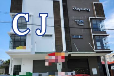 [ PER SQFT RM 555 ] 5 Storey Light Industry Commercial Building For Sales In Sungai Pinang Georgetown