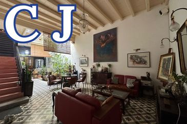 Georgetown Heritage UNESCO 2 Storey Semi-Detached House For Sale RENOVATED Carnarvon Street 