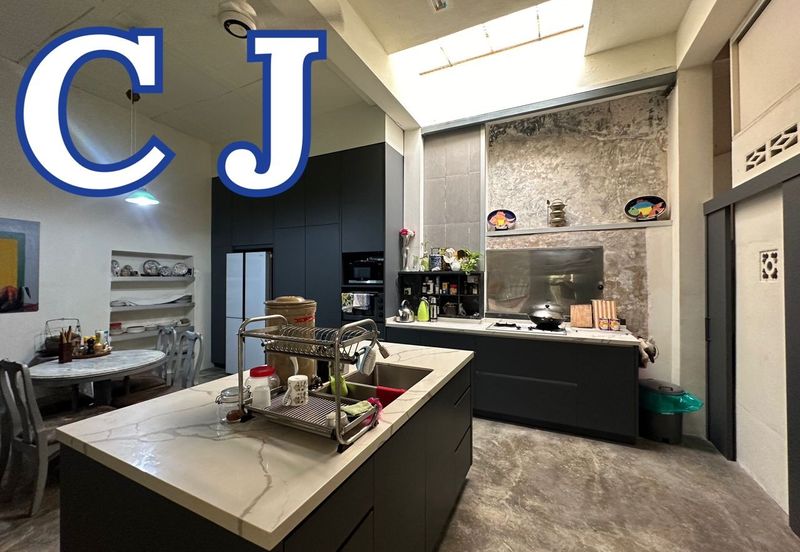 Georgetown Heritage UNESCO 2 Storey Semi-Detached House For Sale RENOVATED Carnarvon Street 