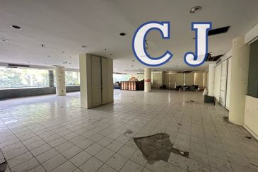 Jalan Batu Ferringhi