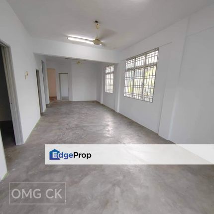 Banting Bandar Sungai Emas Medium Cost Apartment Corner Basic Unit , Selangor, Banting