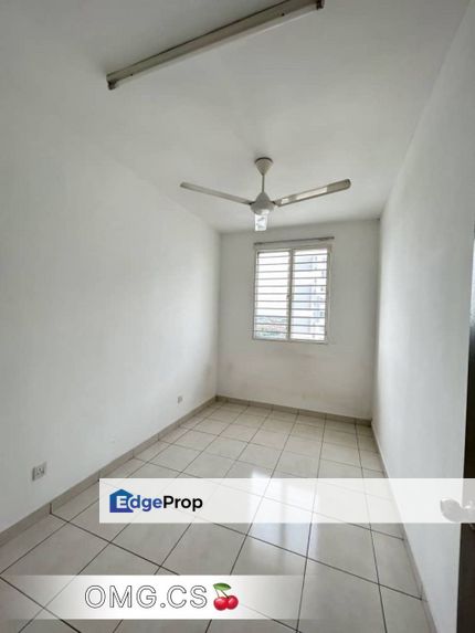 Bandar Bukit Tinggi Klang Trifolis Apartment Basic Unit , Selangor, Klang