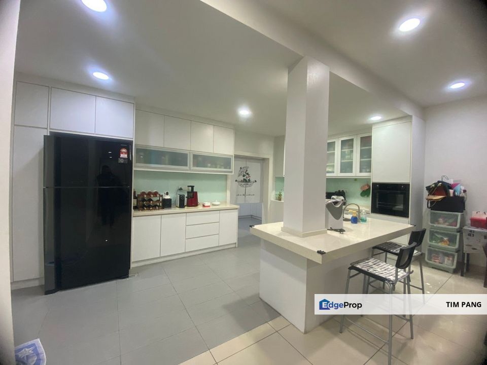 Fully Furnished 2 Storey Semi D For Sale at Hillview Residences Bandar Technology, Selangor, Semenyih