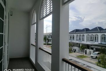 Merrydale @ Eco Majestic