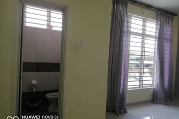 Taman Pelangi Semenyih 2