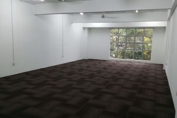 Affordable Office Space @ Putra Nilai for Rent