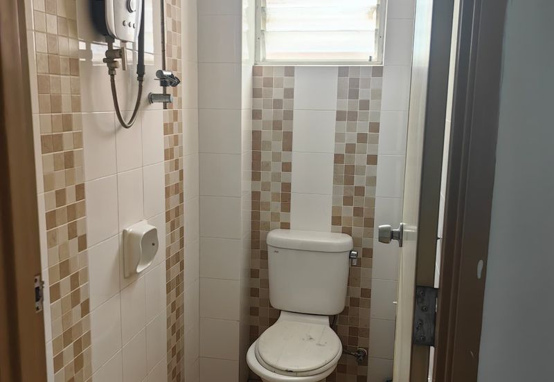 Jalan PJU 5/5, Kota Damansara