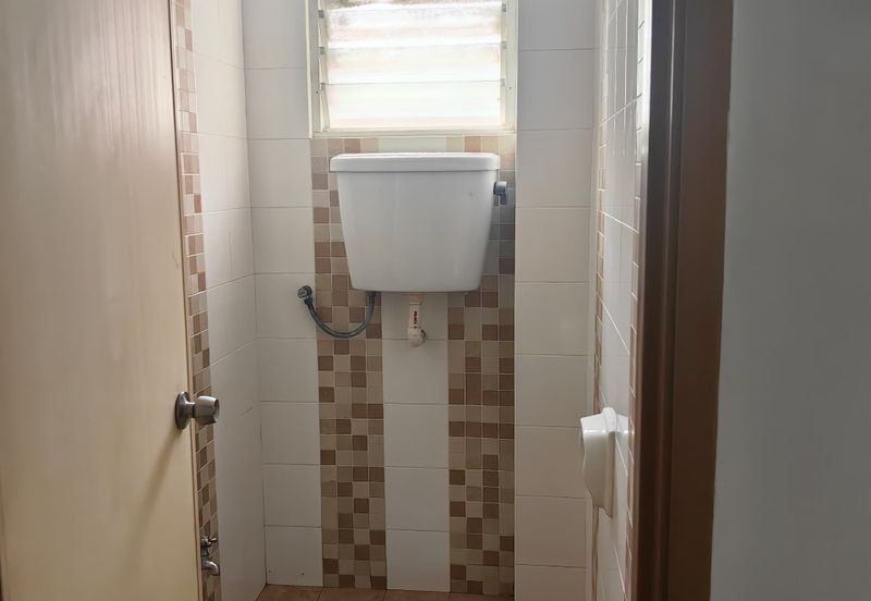 Jalan PJU 5/5, Kota Damansara