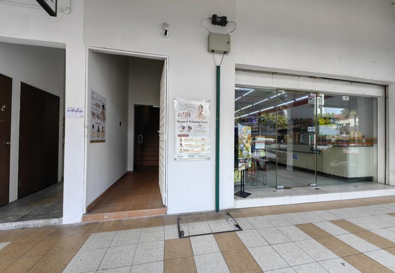 Jalan PJU 5/5, Kota Damansara