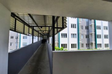 Tangerine Suites @ Sunsuria City