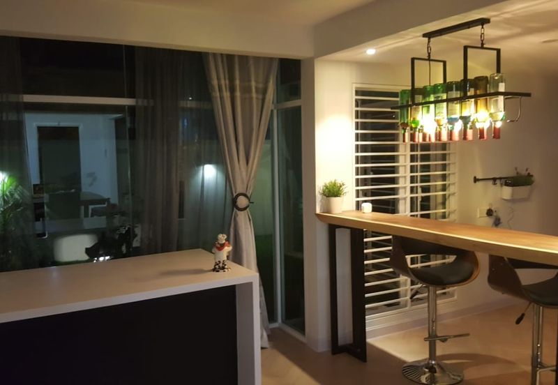 Damansara Jaya 2 Storey Corner House for Sale