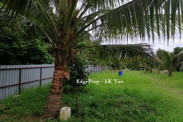 Broga Lenggeng Agricultural  Land for Sale