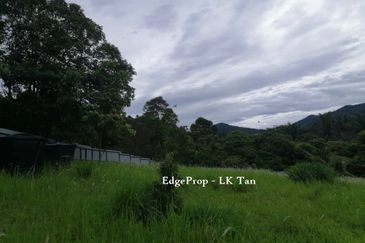 Broga Lenggeng Agricultural  Land for Sale