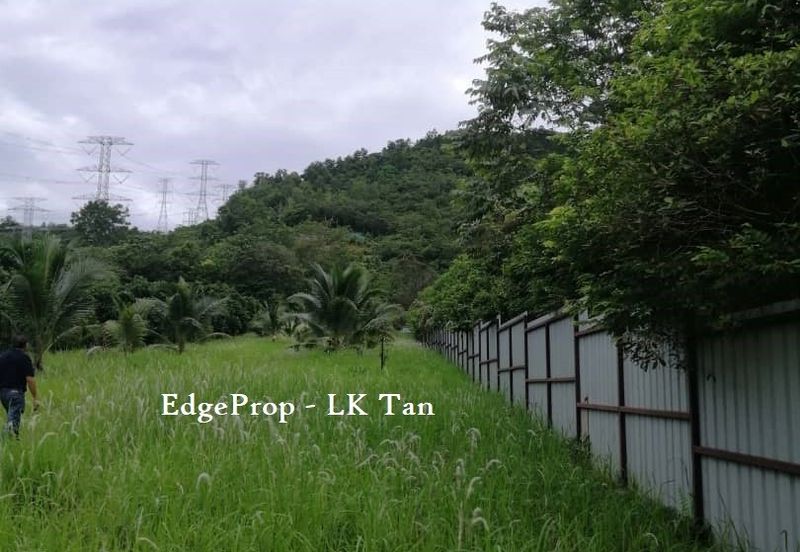 Broga Lenggeng Agricultural  Land for Sale