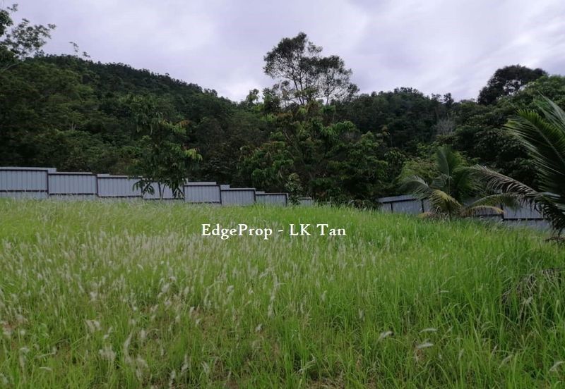 Broga Lenggeng Agricultural  Land for Sale