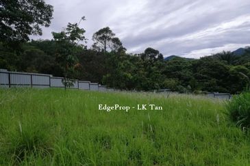 Broga Lenggeng Agricultural  Land for Sale