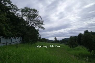 Broga Lenggeng Agricultural  Land for Sale