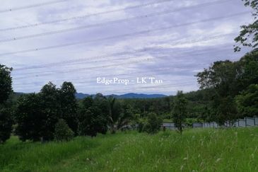 Broga Lenggeng Agricultural  Land for Sale