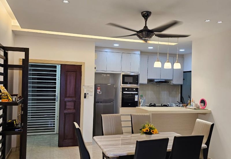 Kristal Villa Condominium