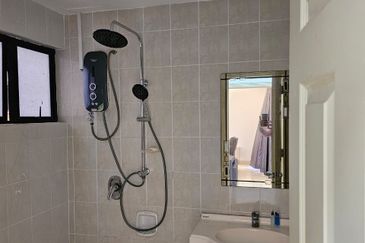 Kristal Villa Condominium