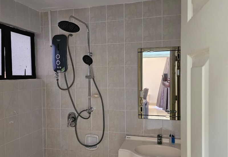 Kristal Villa Condominium