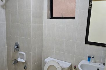 Kristal Villa Condominium